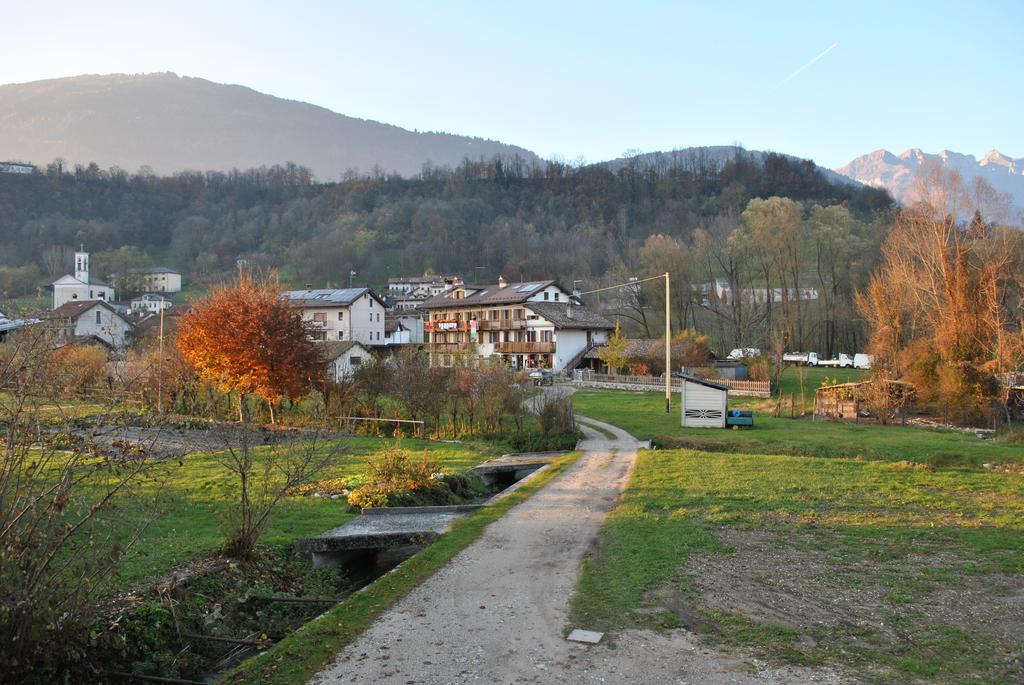 Agriturismo Il Girasole Feltre Exterior photo